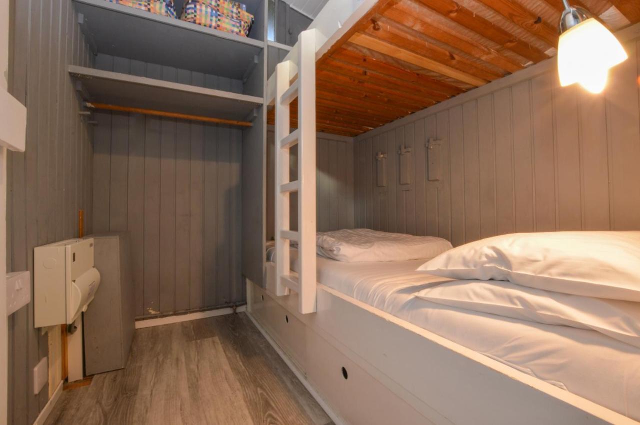 Loch Aweside Forest Cabins Dalavich Экстерьер фото