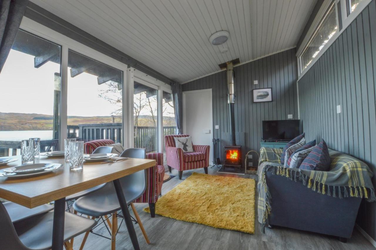 Loch Aweside Forest Cabins Dalavich Экстерьер фото