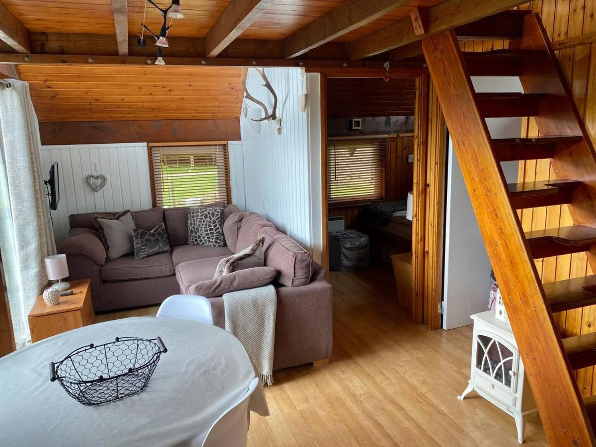 Loch Aweside Forest Cabins Dalavich Экстерьер фото