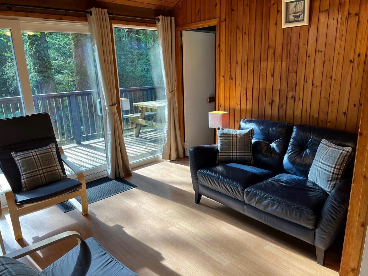 Loch Aweside Forest Cabins Dalavich Экстерьер фото
