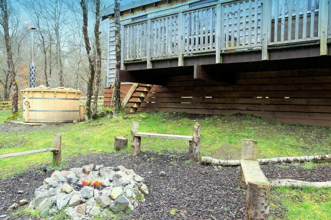 Loch Aweside Forest Cabins Dalavich Экстерьер фото