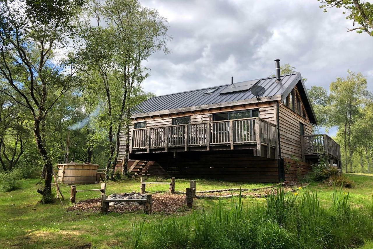 Loch Aweside Forest Cabins Dalavich Экстерьер фото